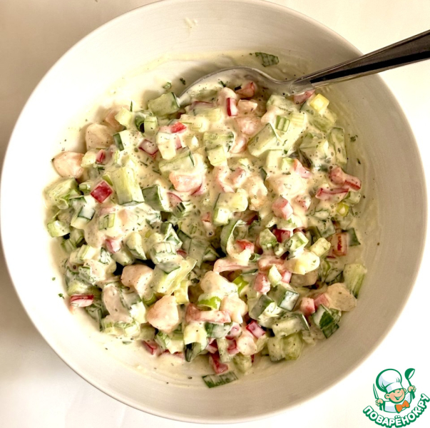 Салат с креветками "8 Марта"