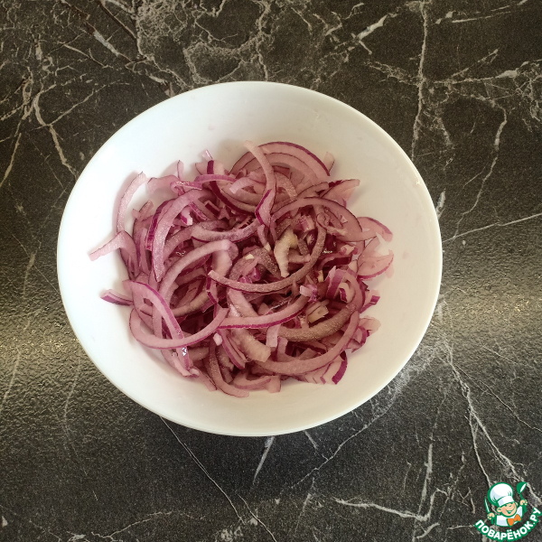 Салат с курицей и болгарским перцем