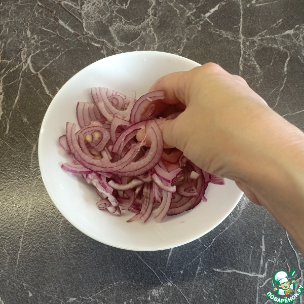 Салат с курицей и болгарским перцем