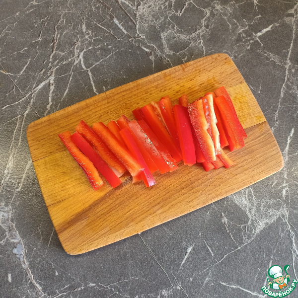 Салат с курицей и болгарским перцем