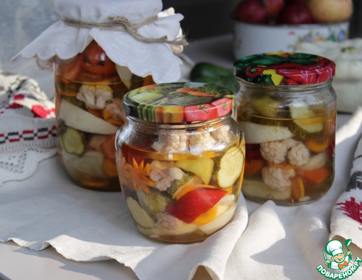 Салат "Туршия" с патиссонами на зиму