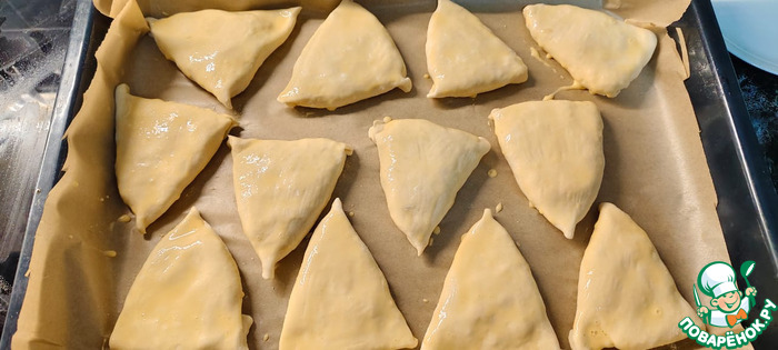 Самса с рубленной курицей