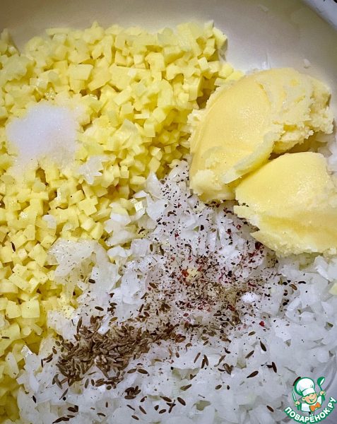 Самса слоеная и хрустящая. Мясо и картошка