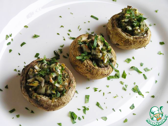 Шампиньоны с луком и чесноком