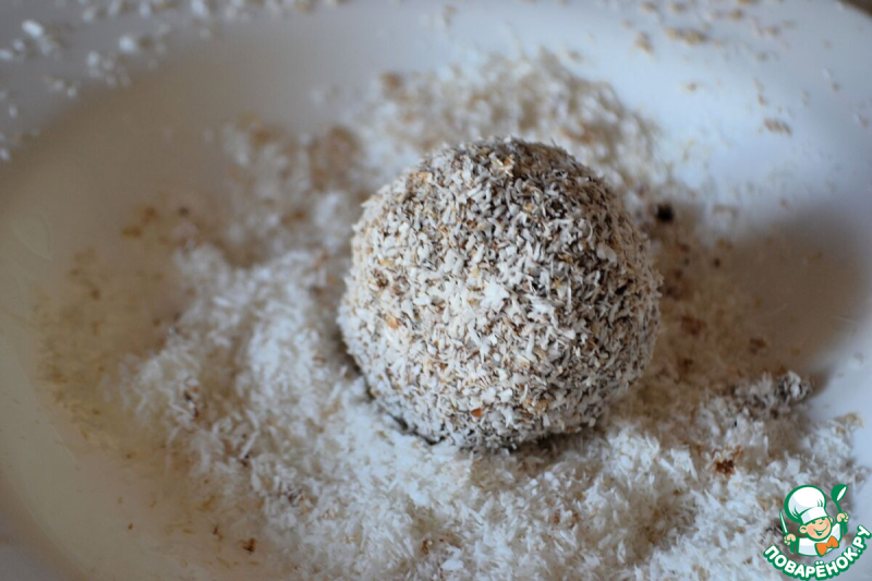 Шарики с черносливом и семенами льна