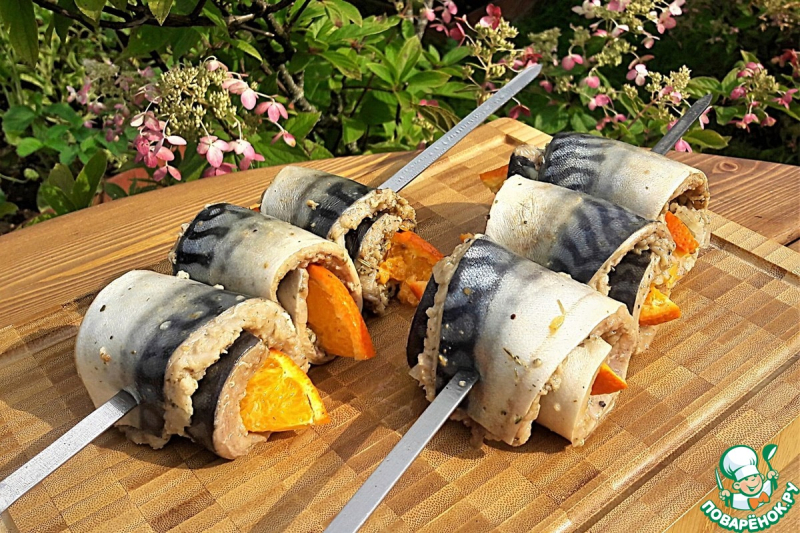 Шашлык из скумбрии с апельсином