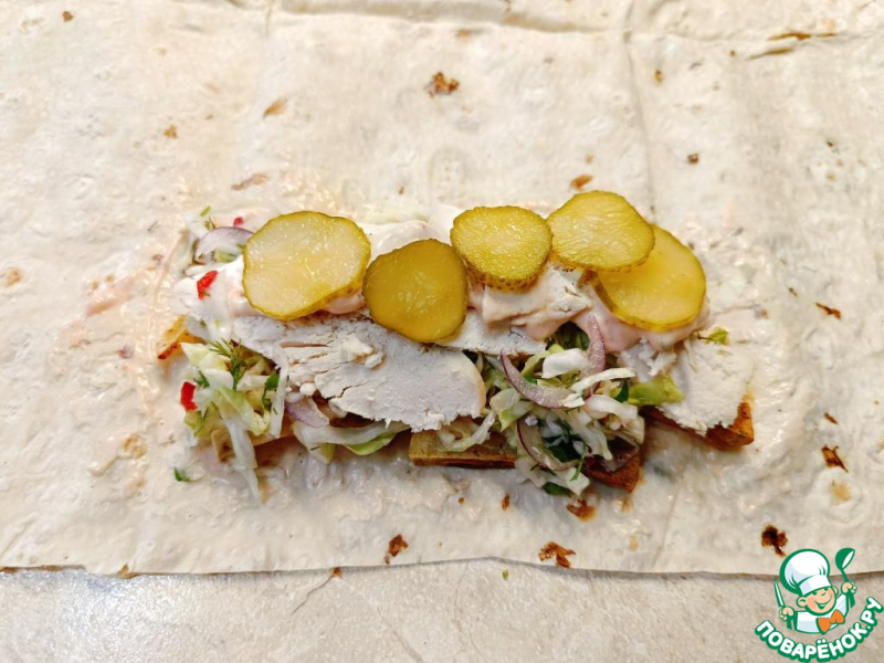 Шаурма с картошкой фри и курицей