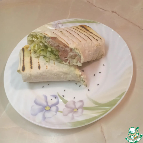 Шаурма с красной рыбой