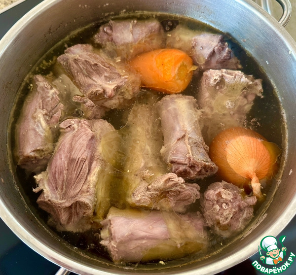 Шейное заливное. Шеи индюшачьи