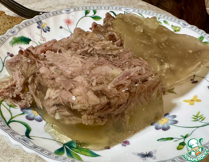 Шейное заливное. Шеи индюшачьи