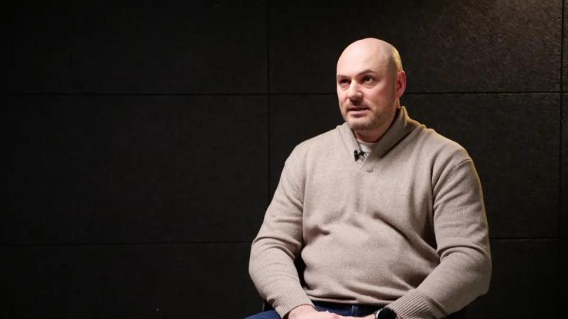 Шли по телефонной книге: В деле детектива НАБУ Магамедрасулова провели более 100 обысков