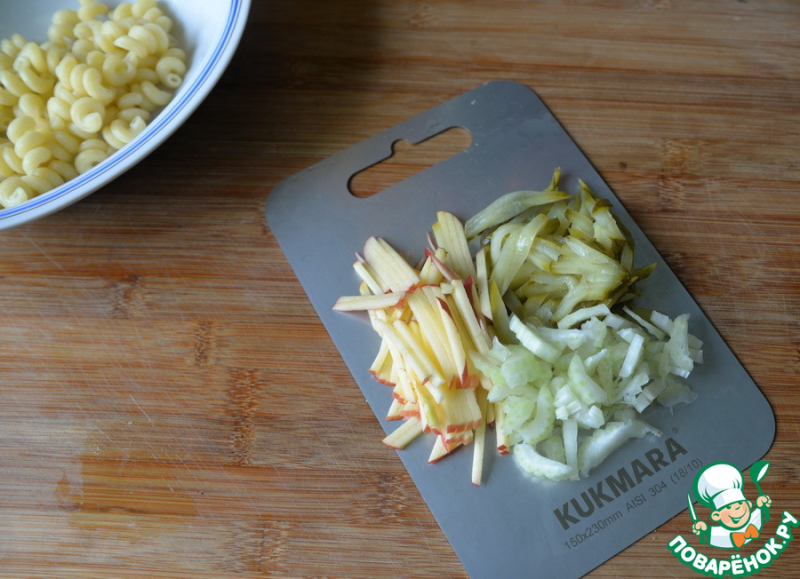 Швейцарский салат с макаронами