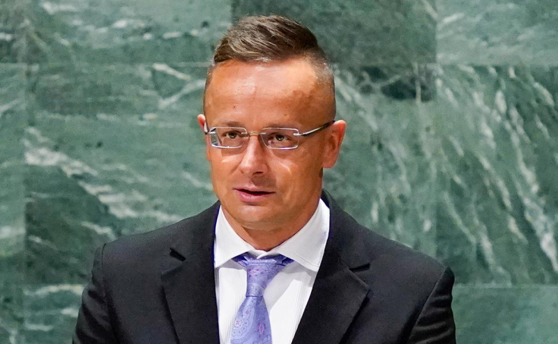 Сийярто пригрозил Украине остановкой поставок электроэнергии