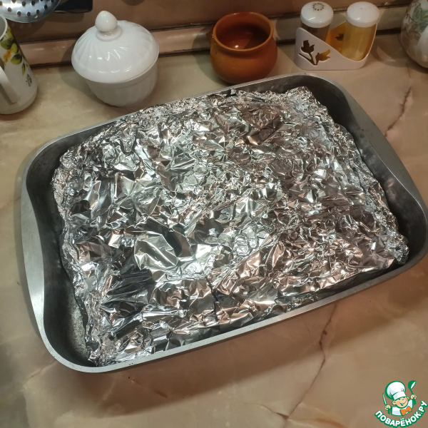 Скумбрия, запеченная с овощами