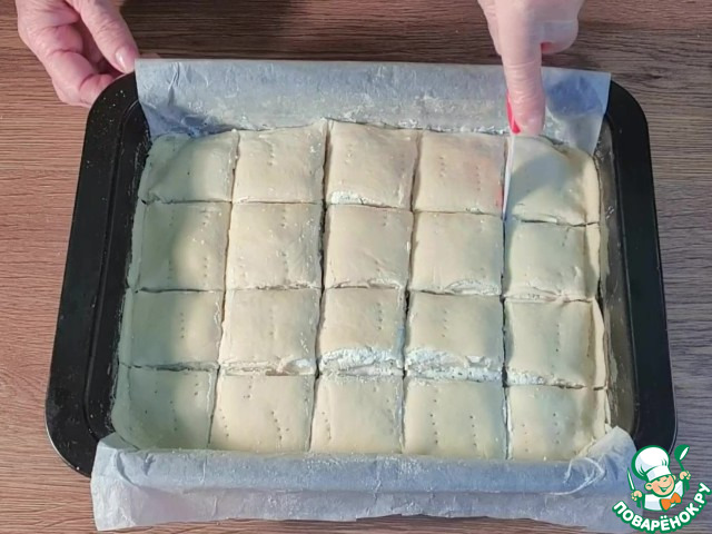Слоеный пирог с брынзой