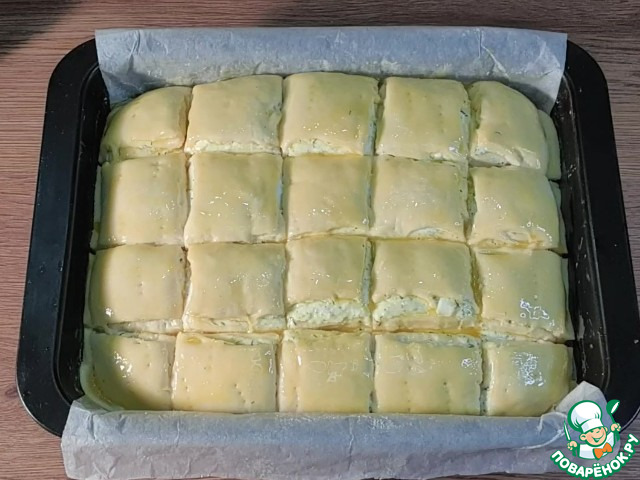 Слоеный пирог с брынзой