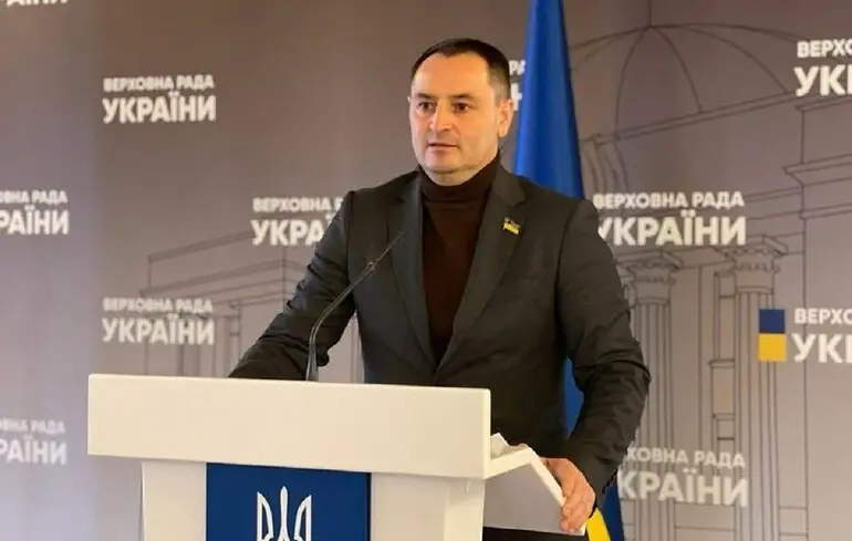 СМИ: НАБУ объявило подозрение еще одному «слуге народа» по делу о деньгах в конвертах