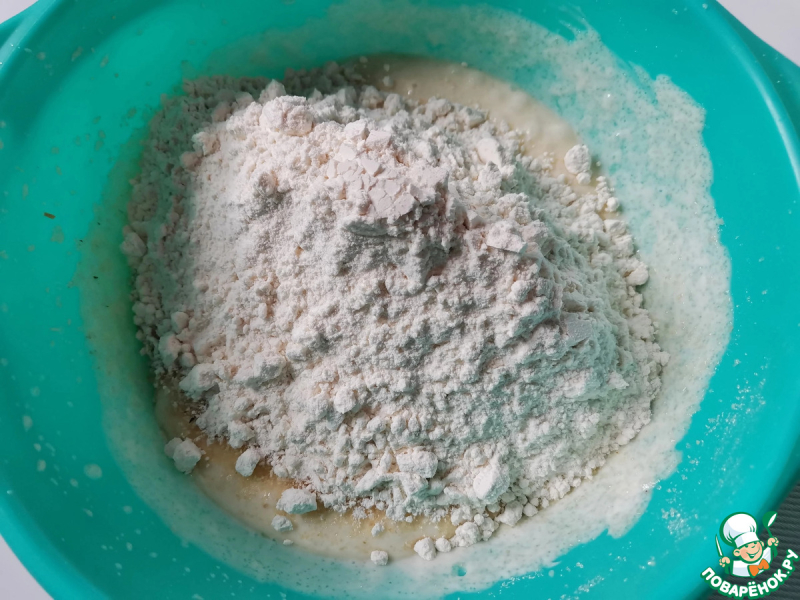 Смородиновый пирог с миндальной крупкой