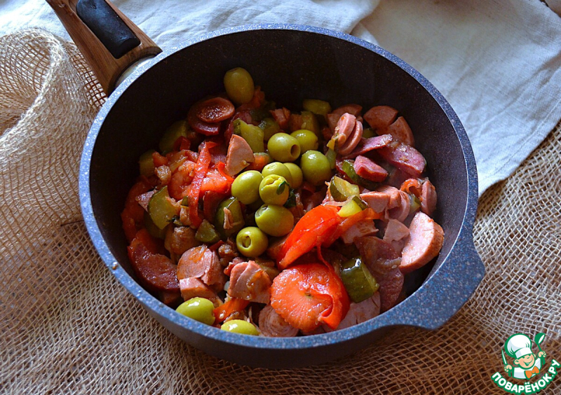 Солянка сборная с помидорами