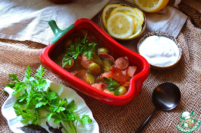 Солянка сборная с помидорами