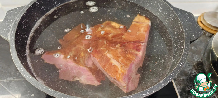 Суп с копчёными рёбрышками и фасолью