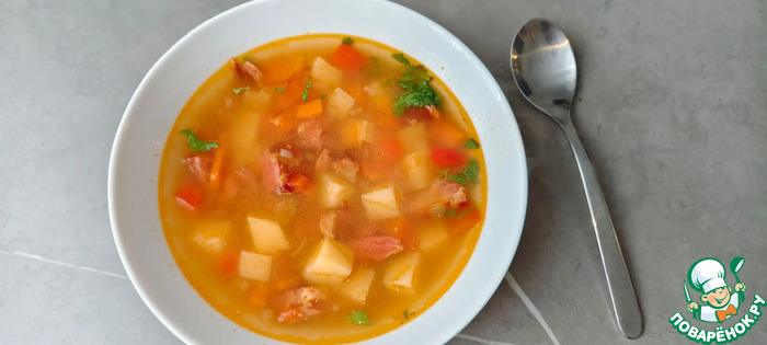 Суп с копчёными рёбрышками и фасолью