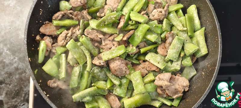 Свинина с фасолью в азиатском стиле