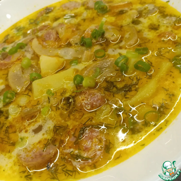 Сырный суп с грибами и колбасками