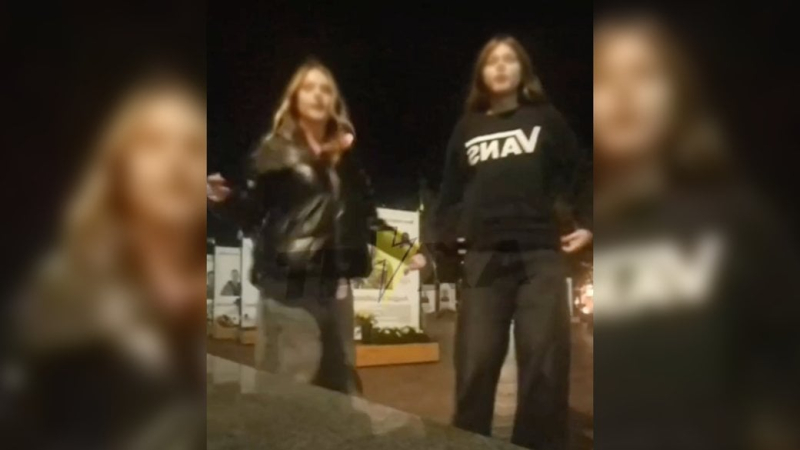 Танцевали под русскую музыку на Алее Героев в Чернигове: полицейские привлекли к ответственности родителей 14-летних девочек