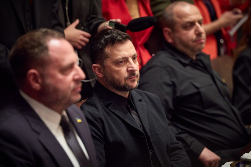 The Telegraph: Зеленскому выгодно, чтобы Путин отклонил мирный план Трампа