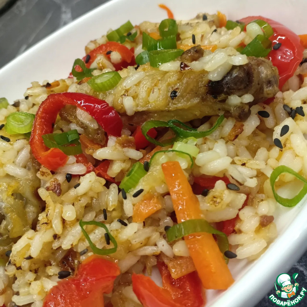 Тяхан с курицей и овощами