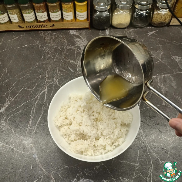 Тяхан с курицей и овощами