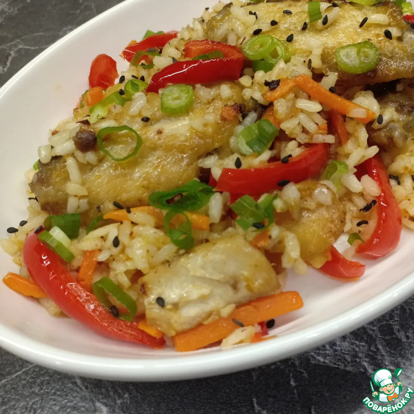 Тяхан с курицей и овощами