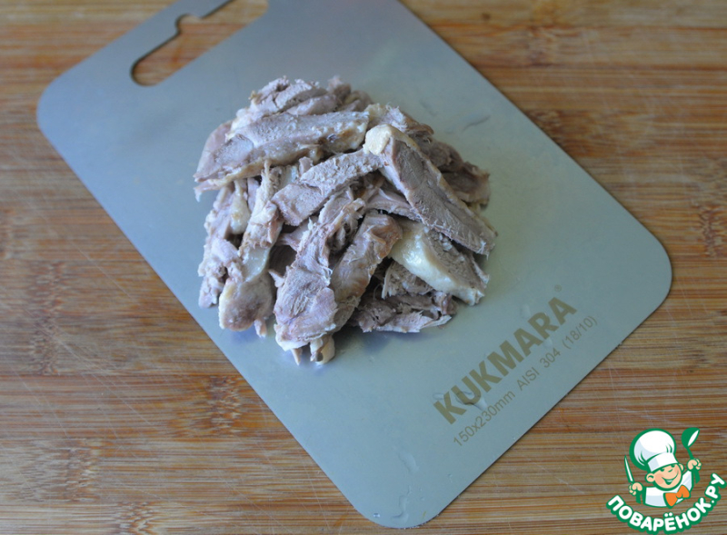 Тёплый салат из баклажанов и мяса