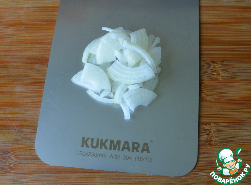 Тёплый салат из баклажанов и мяса