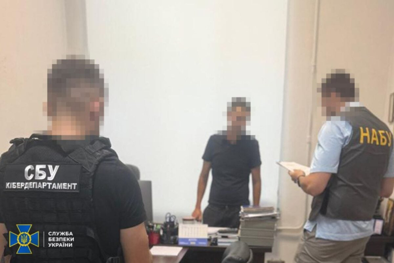 Топ-чиновники Минюста украли 10 млн грн на закупках для цифровой модернизации