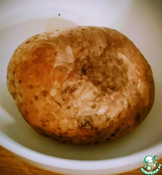 Традиционный рыбный пирог в кожуре картофеля