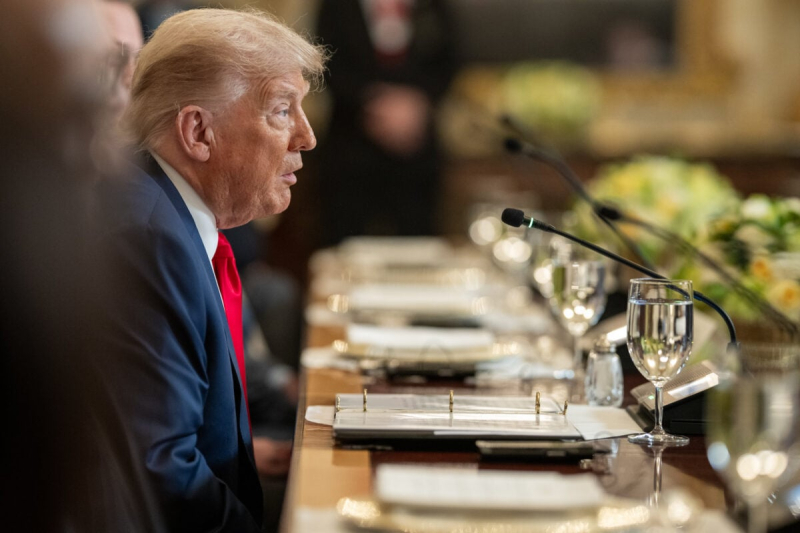 Трамп собрался поговорить с Путиным после массированной атаки РФ на Украину