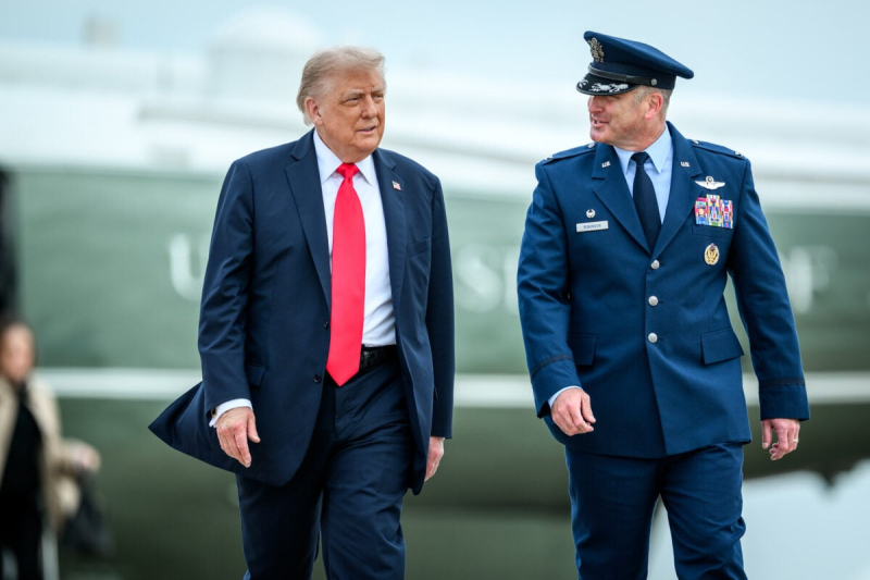 Трамп: Украина может восстановить контроль над всей территорией, у России большие проблемы. Время действовать