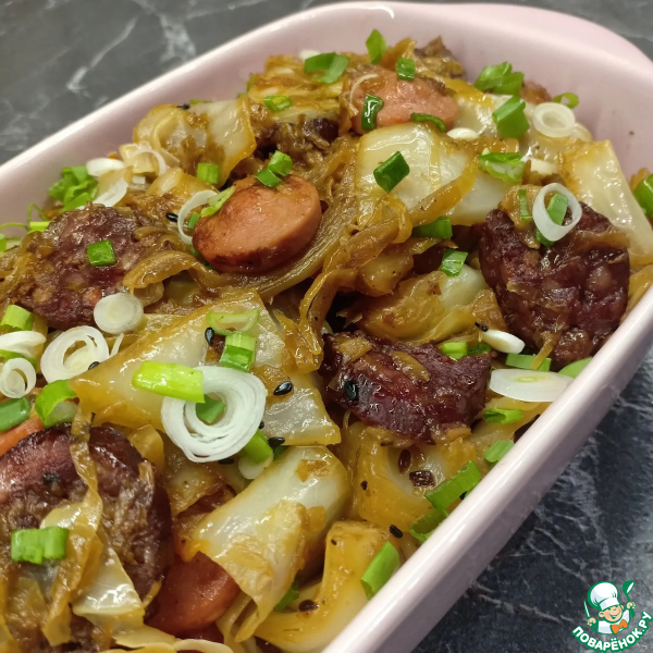 Тушеная капуста по-немецки