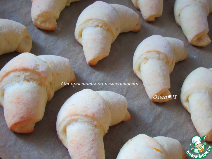 Творожно-апельсиновые рогалики