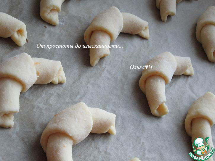 Творожно-апельсиновые рогалики