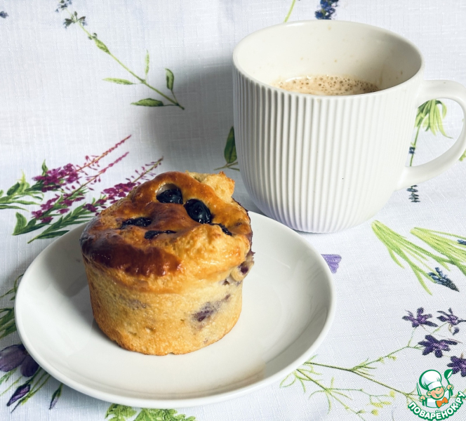 Творожно-миндальные маффины с ягодами