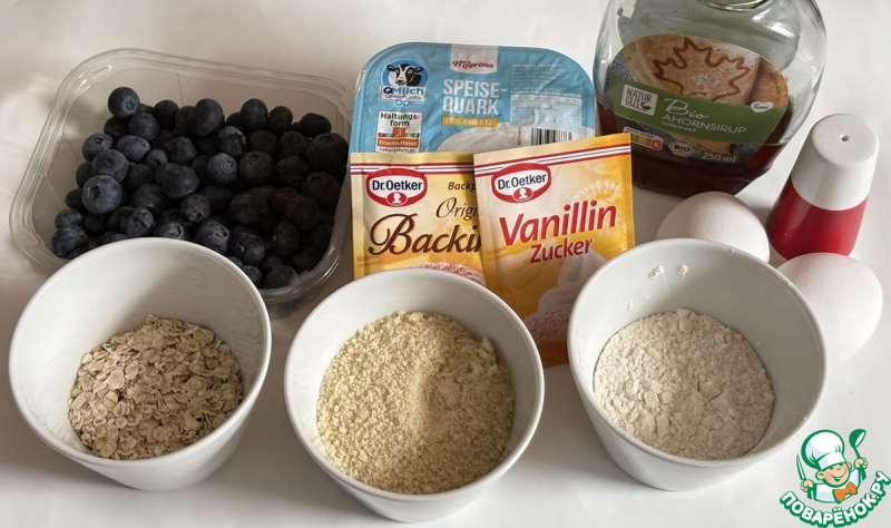 Творожно-миндальные маффины с ягодами