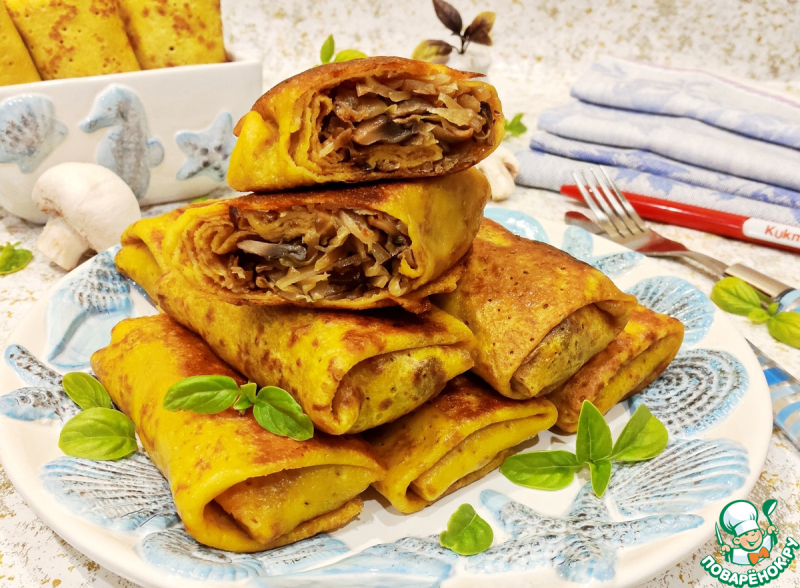 Тыквенные блинчики фаршированные капустой и грибами