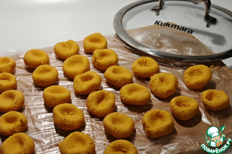 Тыквенный суп с морковными клёцками