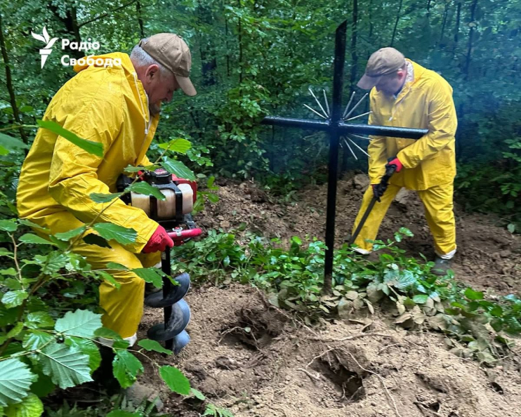Украинская экспедиция начала поиски возможных захоронений воинов УПА в Польше | ФОТО