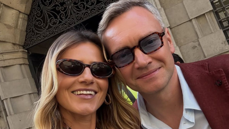 Украинский ведущий вместе с женой снялись в фильме "Дьявол носит Прада 2"