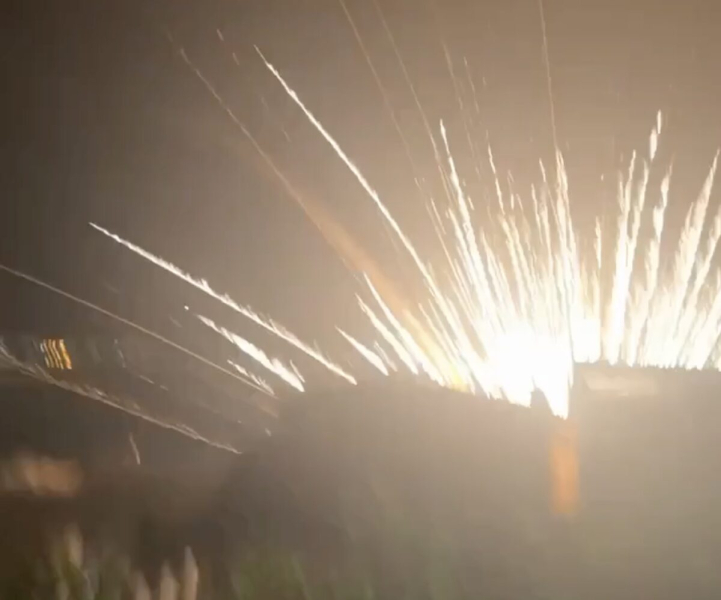 В России ПВО «отработала» по жилым домам в нескольких городах | ВИДЕО