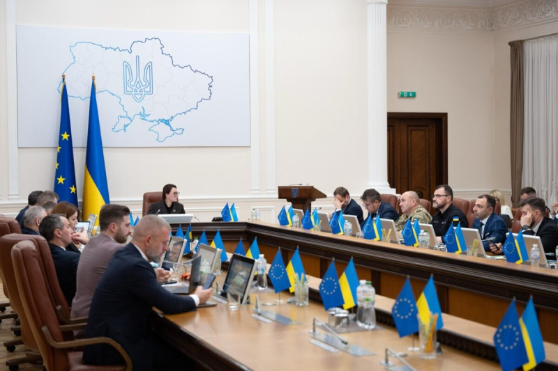 В Украине разрешили выезд мужчин 18–22 лет за границу